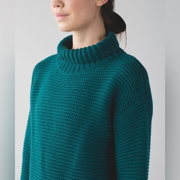 Lululemon Karma Kurmasana Sweater Forage Teal Medium 8 Chunky Merino Turtleneck - Picture 2 of 9